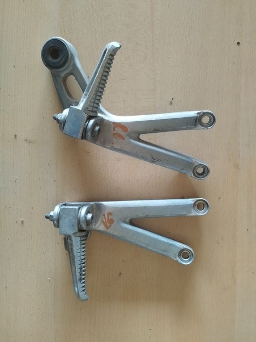 Scărițe spate complete pentru Yamaha R6 model 1999-2002