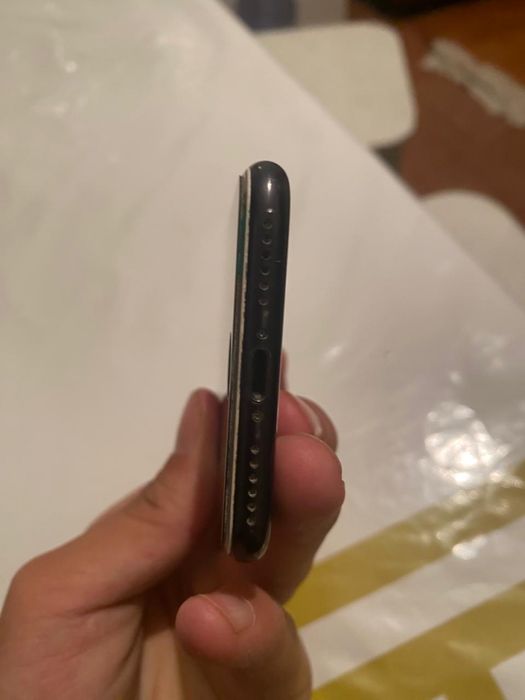 iPhone SE 2020 обмен