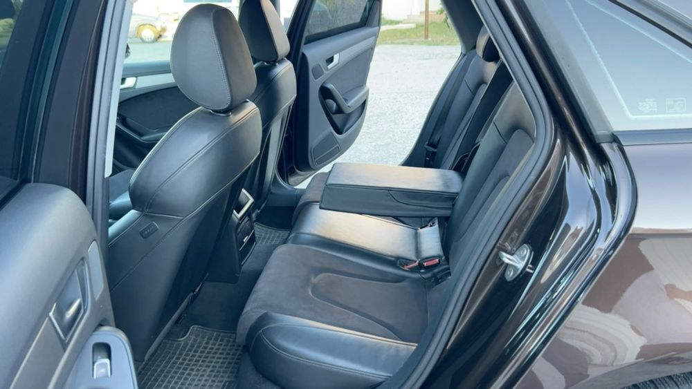 Audi a4. B8 Facelift 2.0 TDI CP. 177 an 2013 înmatriculat RO