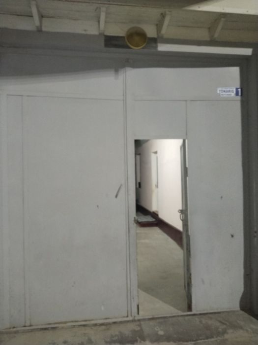 Дарвоза сотилади 3 мелон келишамиз