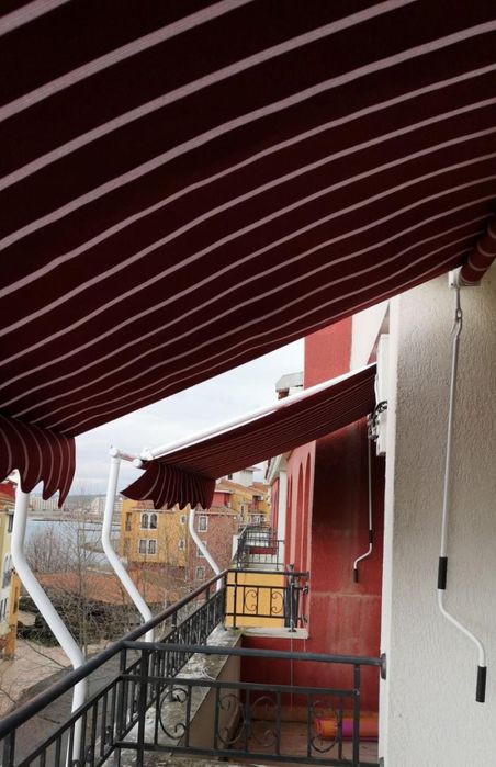 Студио с изглед море под наем