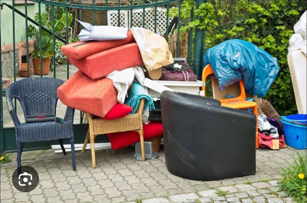 Debarasăm apartamente mobilă veche