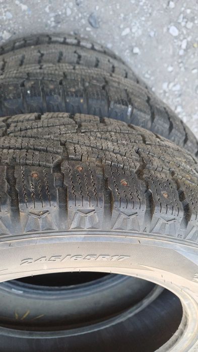 Продам резину диски R14 R16 R17