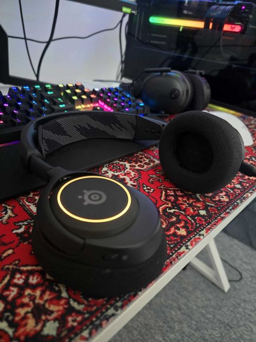 Casti Gaming SteelSeries Arctis Nova 3