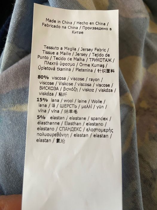 Richie Max Mara, noua, cu eticheta