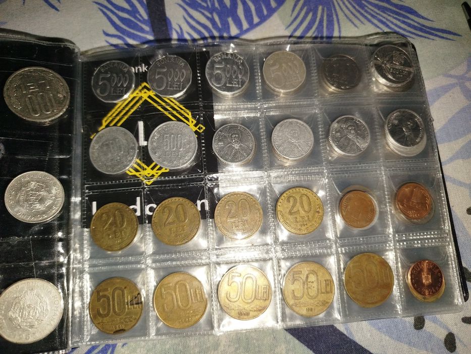 Vând colectia de monede clasor monede romanesti