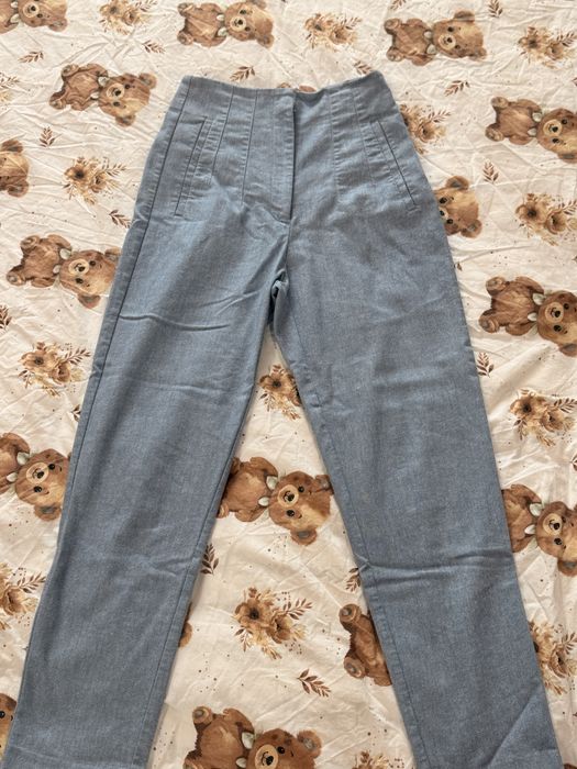 Панталони на Zara