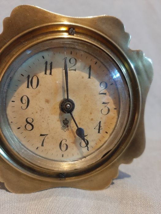 Ceas de masa Gustav Becker