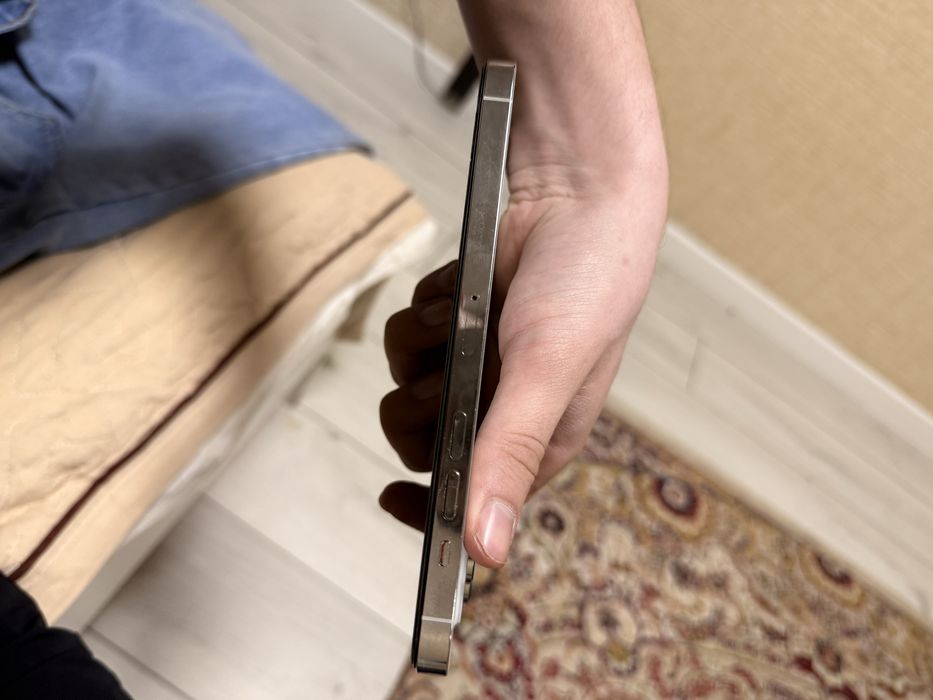 Айфон 14 про макс акб 79%