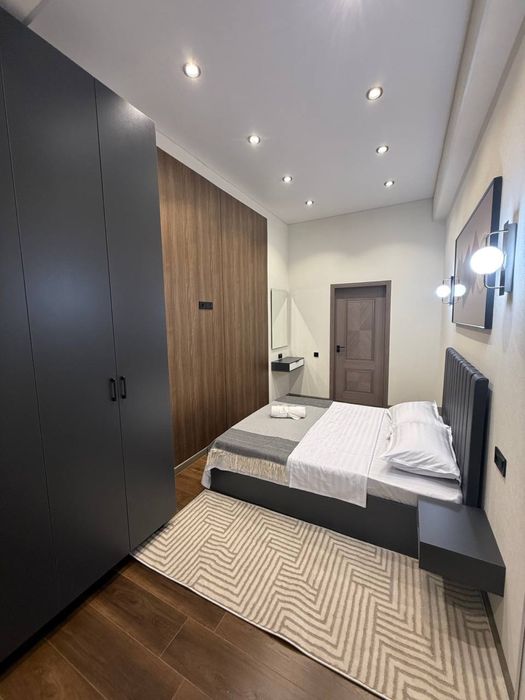 Продается 2х комнатная новостройка кирпич ул. Баку Узбум