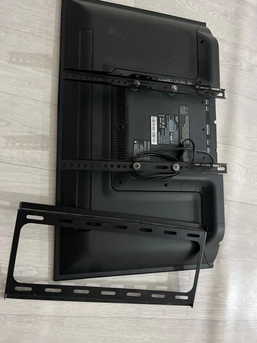 Телевизор Daewoo на запчасти.