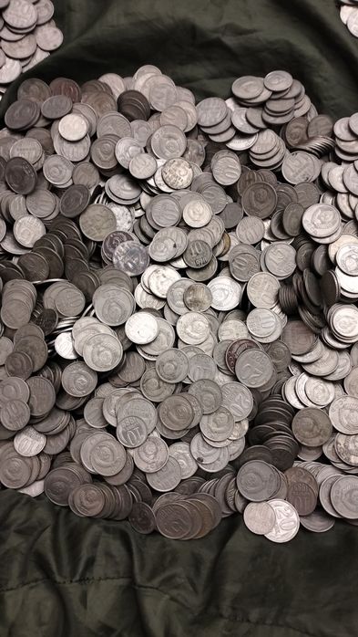 Срочно! Продам монеты СССР на вес!