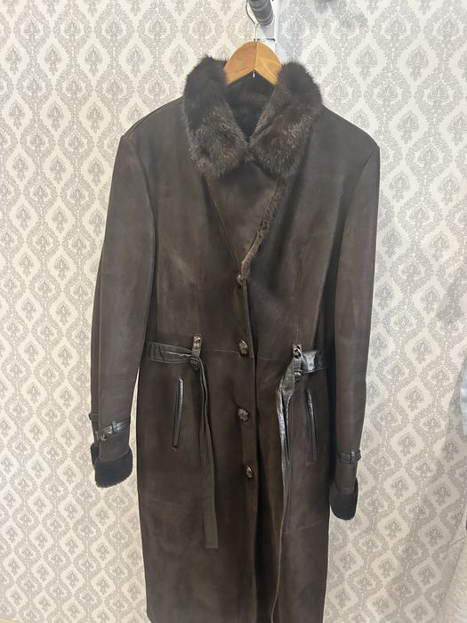 Продам женскую дубленку