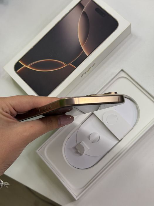 Iphone 16 pro max desert titanium