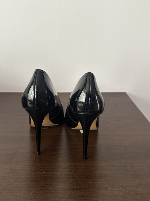 Pantofi cu toc kazara marimea 36