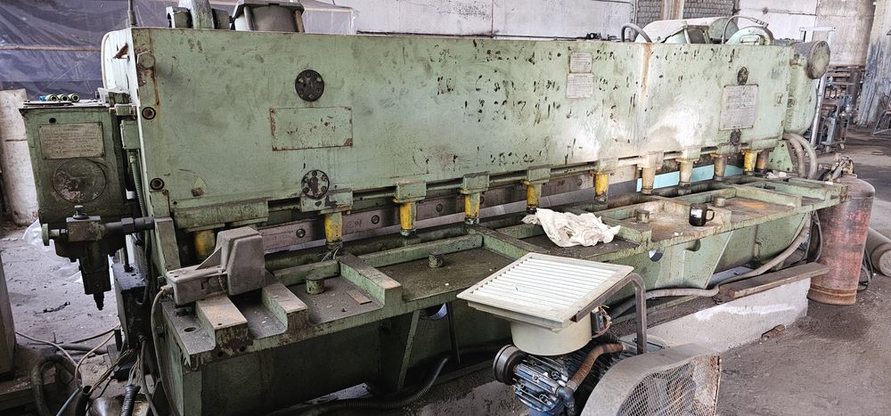 Гильотина цехия гильотина Шымкент