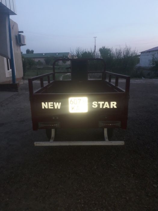 New Star mototsikli sotiladi, yangi