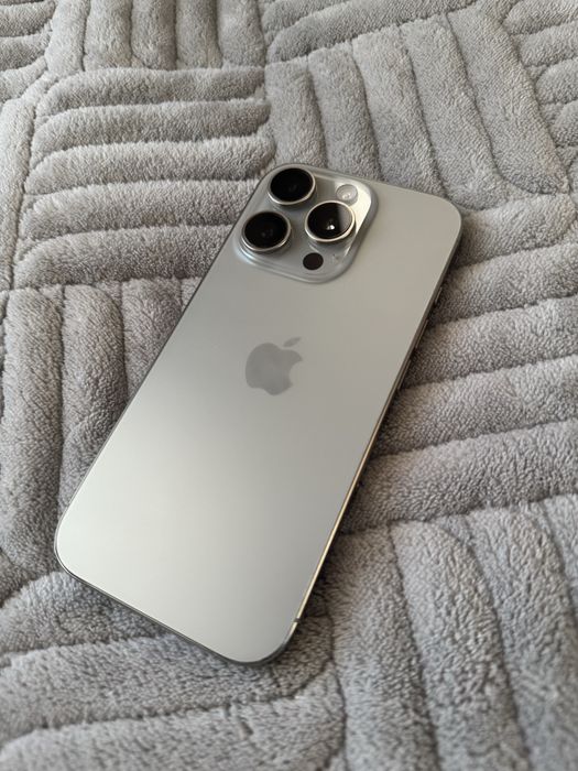 Продается Iphone 16 pro