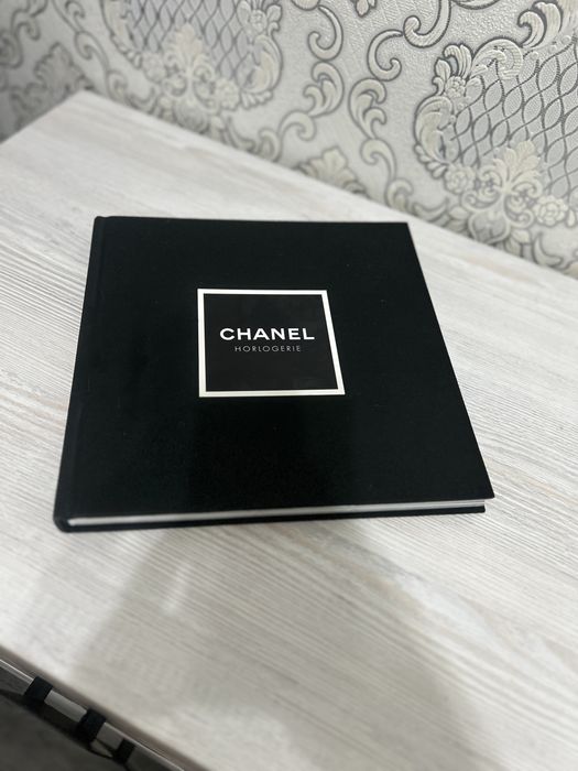 Книга-каталог Chanel Horlogerie