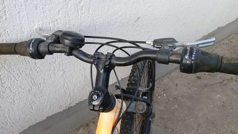Biciclete de vanzare