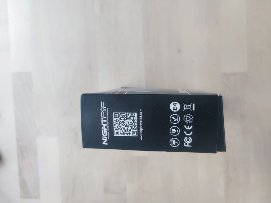 Becuri Led auto H4