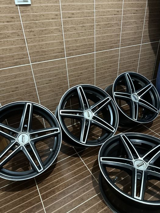 Продаётся шикарные диски Vossen r16