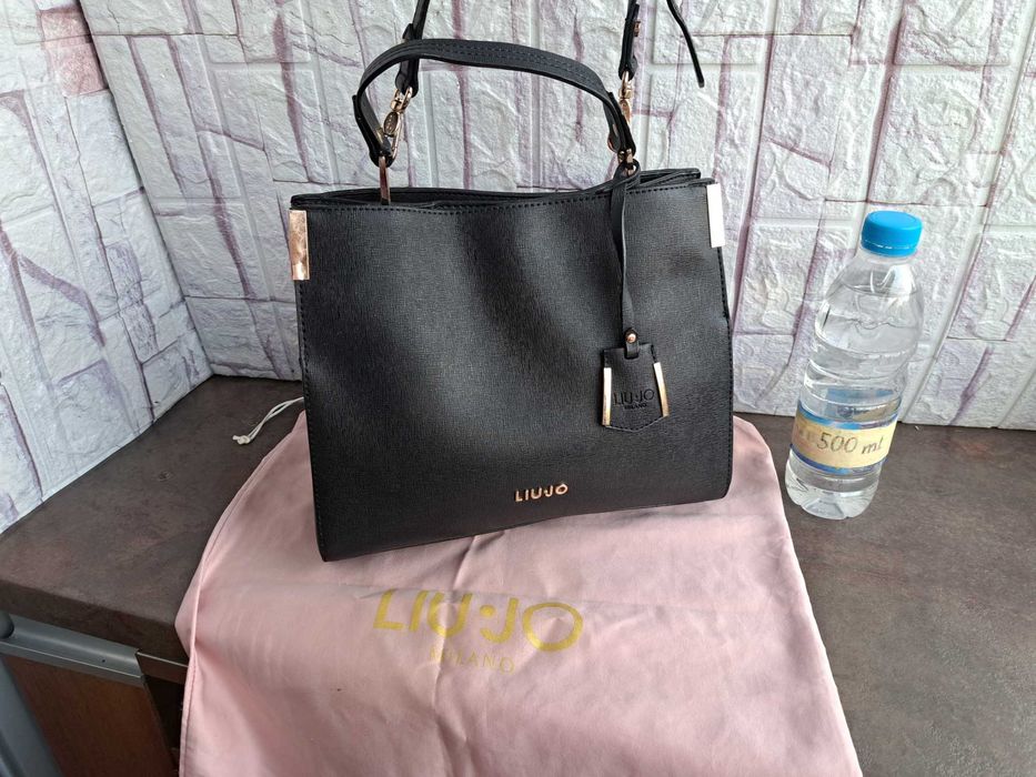 дамска чанта Liu Jo,черна чанта,лио джо
