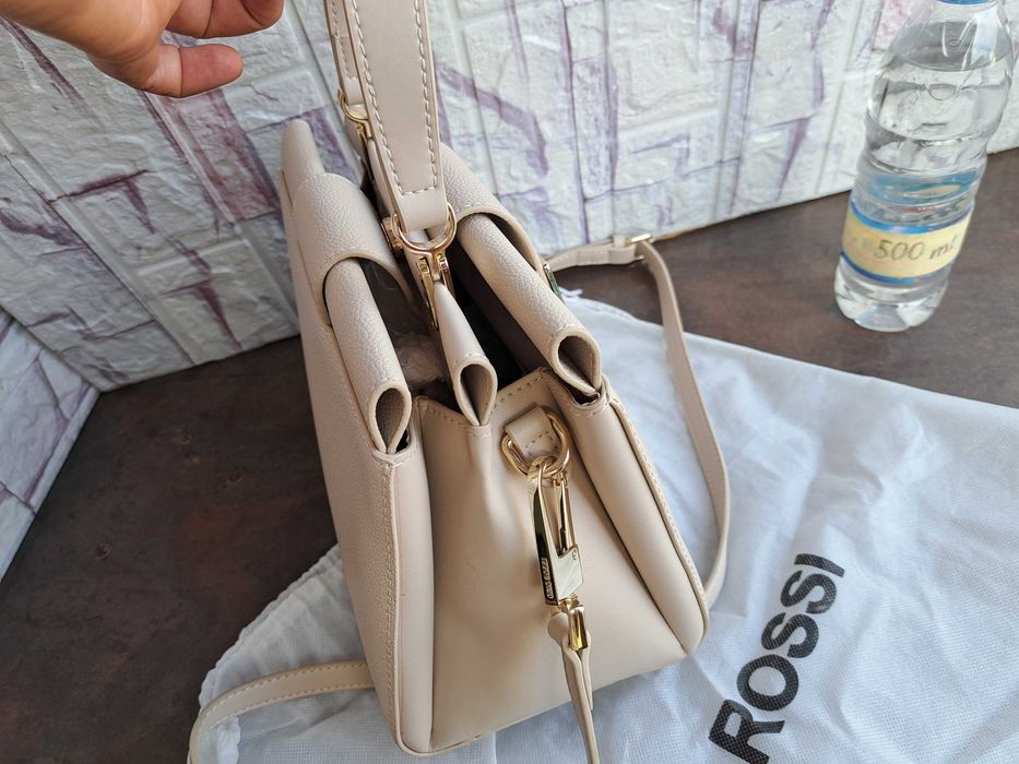 дамска чанта,малка бежова чантичка,Gino Rossi-Нова!естествена кожа