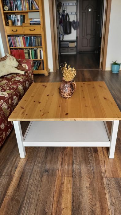 Продам Столик IKEA