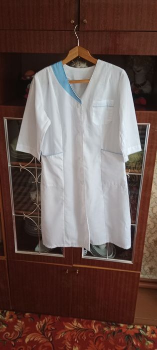 Продам медицинские костюмы