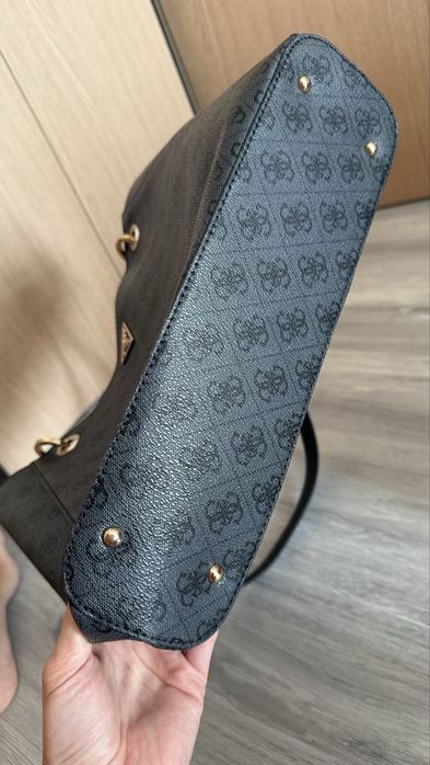 Сумка GUESS оригинал