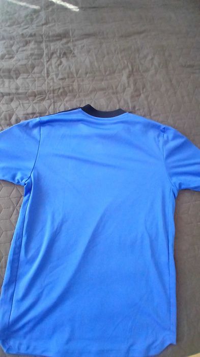Синя тениска на Real madrid