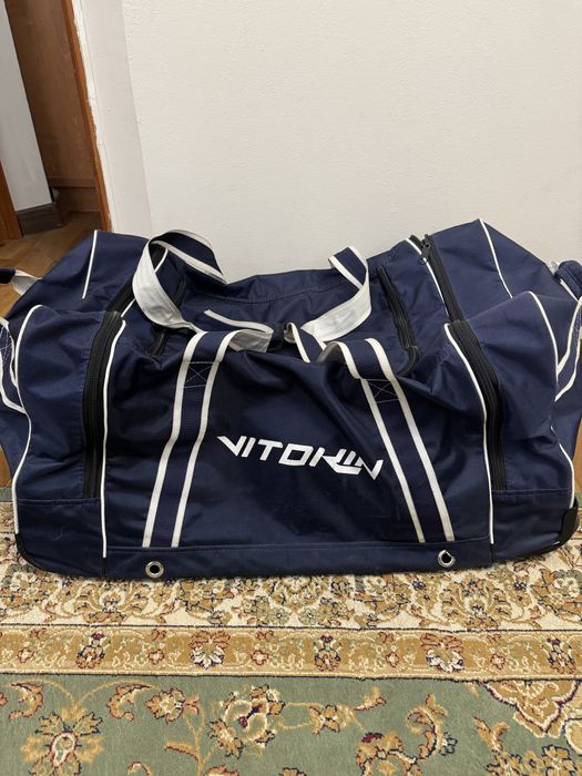 Продам хоккейную форму