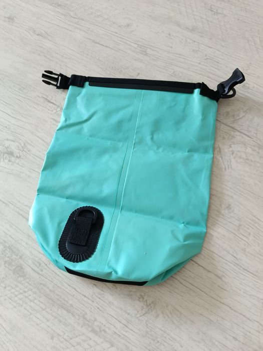 Спасательный жилет