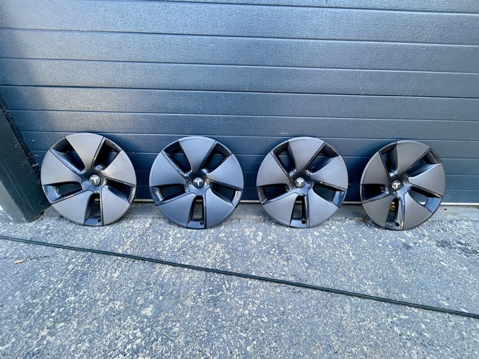 Set Capace Jante Tesla model Aero R18