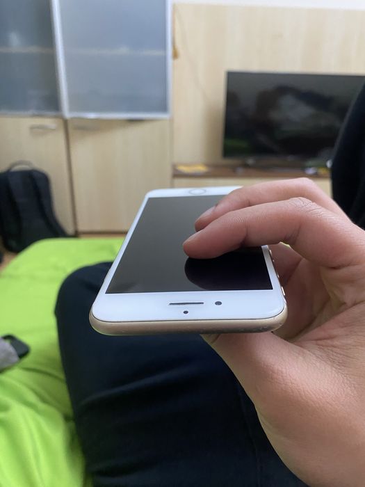 Iphone 7, 128 гб в отличном состоянии