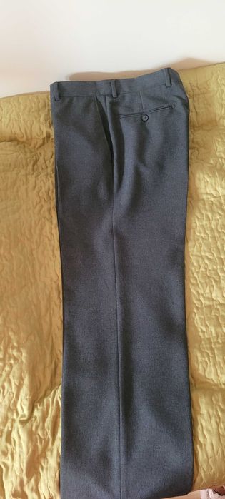 Нов официален костюм