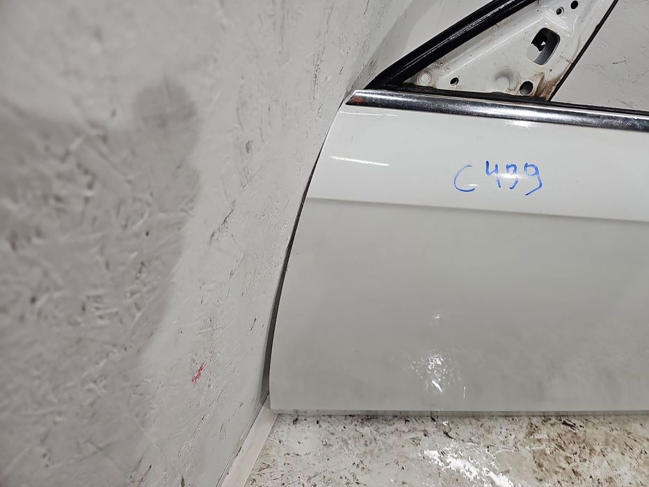 Usa stanga fata AUDI A4 (8K5, B8) Avant [Fabr 2008-2015] LY9C