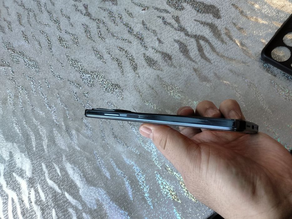 Infinix HOT 40i память 256