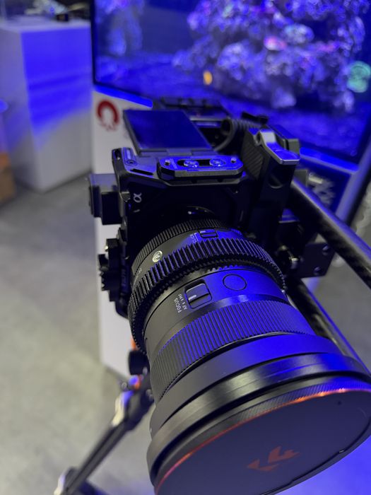 Sony zv-e1 (full-frame)/ tilta cage / tilta cooler