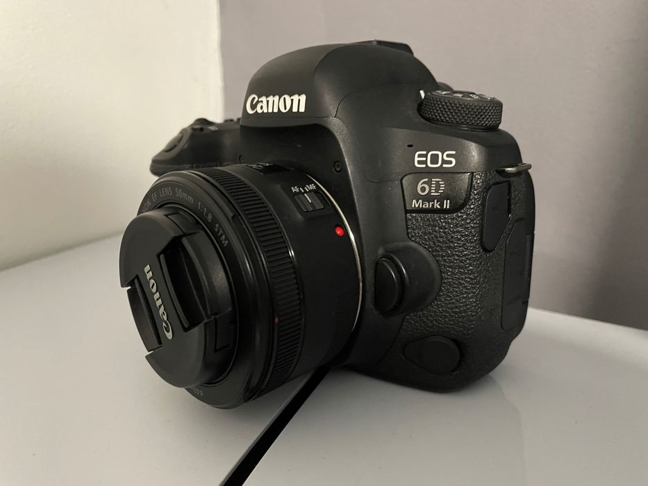 Canon 6D Mark II body +obiectiv