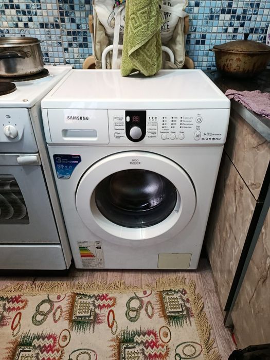 Продам стиральную машину на 6 кг