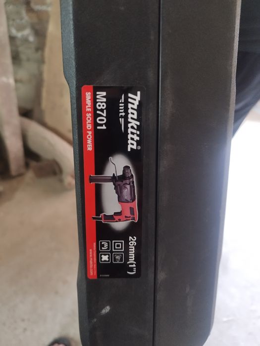Перфоратор Makita