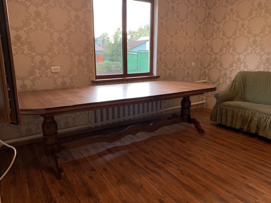 Продам Стол/ Почти новый