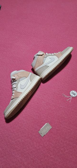 Nike air jordan 1 mid "Milan" 42,5