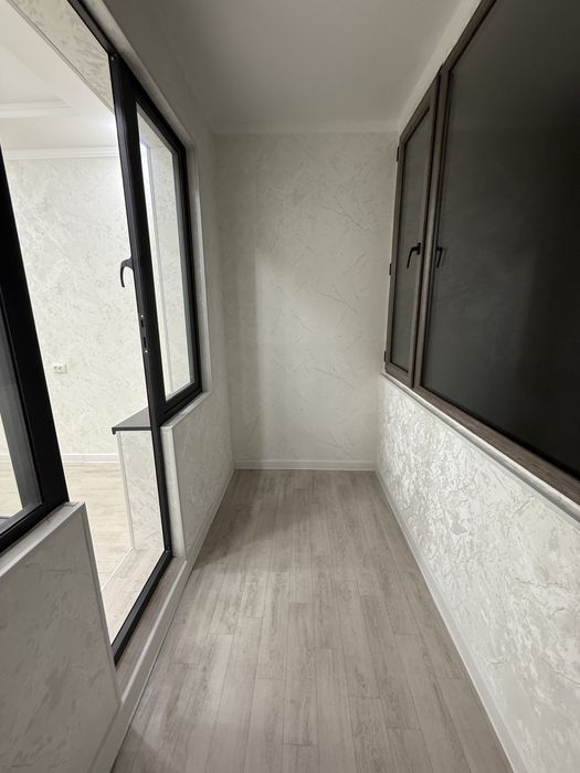 Kvartira 2 xonalik tezda sotiladi