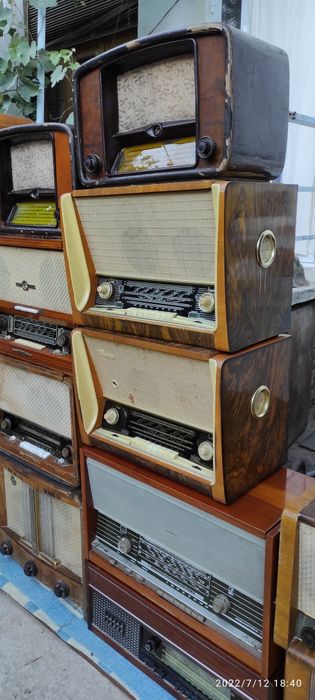 Старое радио в рабочем состоянии