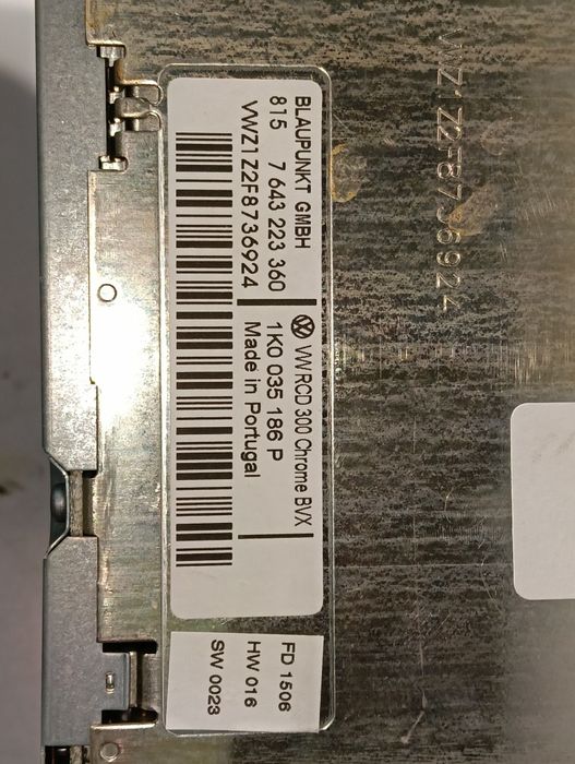 Оригинално CD радио за VW – 1K0 035 186 AD / 1K0 035 186 P