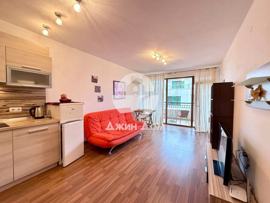 Продава се Двустаен апартамент в Свети Влас - 56 кв.м за 1715 €/кв.м - Снимка #1