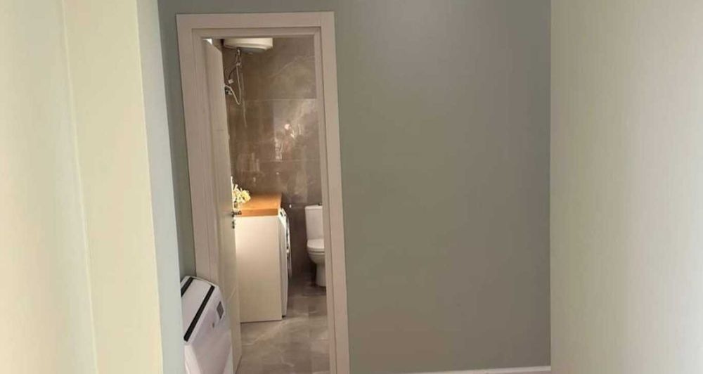 Продавам двустаен апартамент в Младост